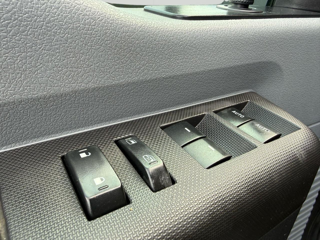 Ford F-350 SD XLT Crew Cab Long Bed 4WD 2016