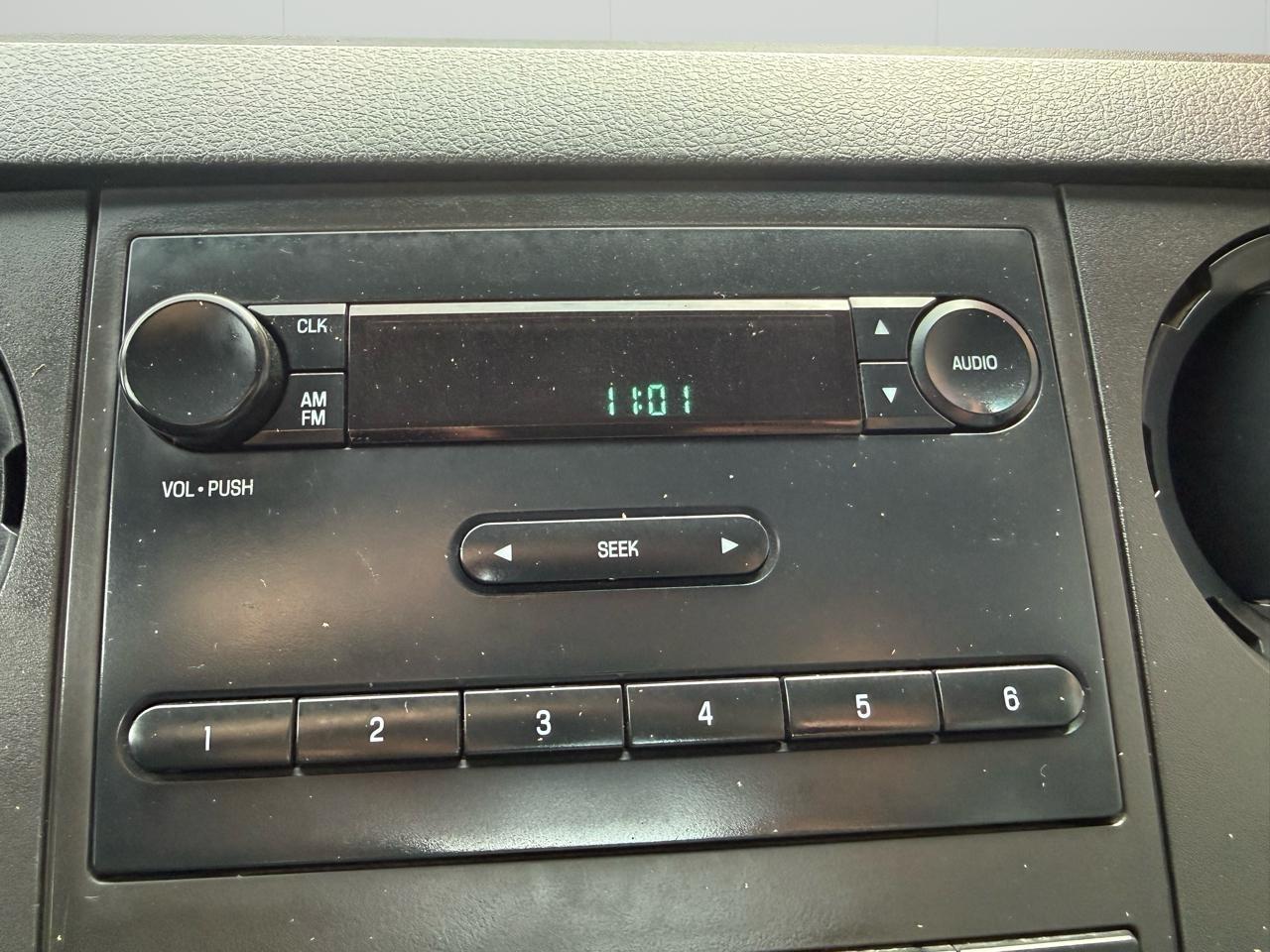 Ford F-350 SD XLT Crew Cab Long Bed 4WD 2016