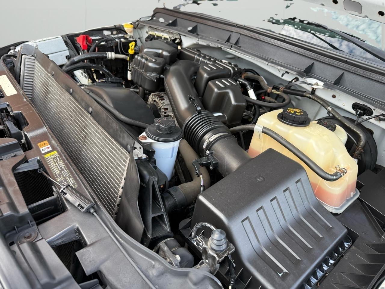 Ford F-350 SD XLT Crew Cab Long Bed 4WD 2016