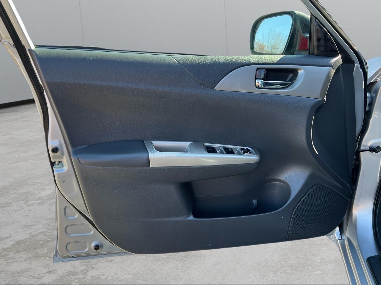 Subaru Impreza 2.5i 5-door 2008