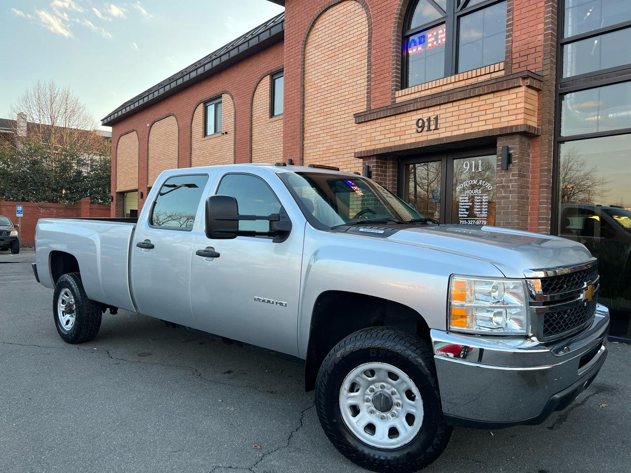 Chevrolet Silverado 2500HD Work Truck Crew Cab 4WD 2012
