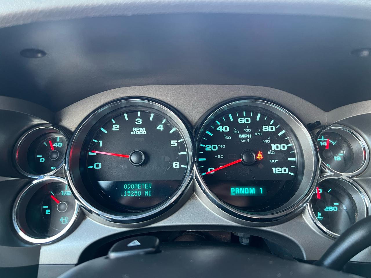 Chevrolet Silverado 2500HD Work Truck Crew Cab 4WD 2012