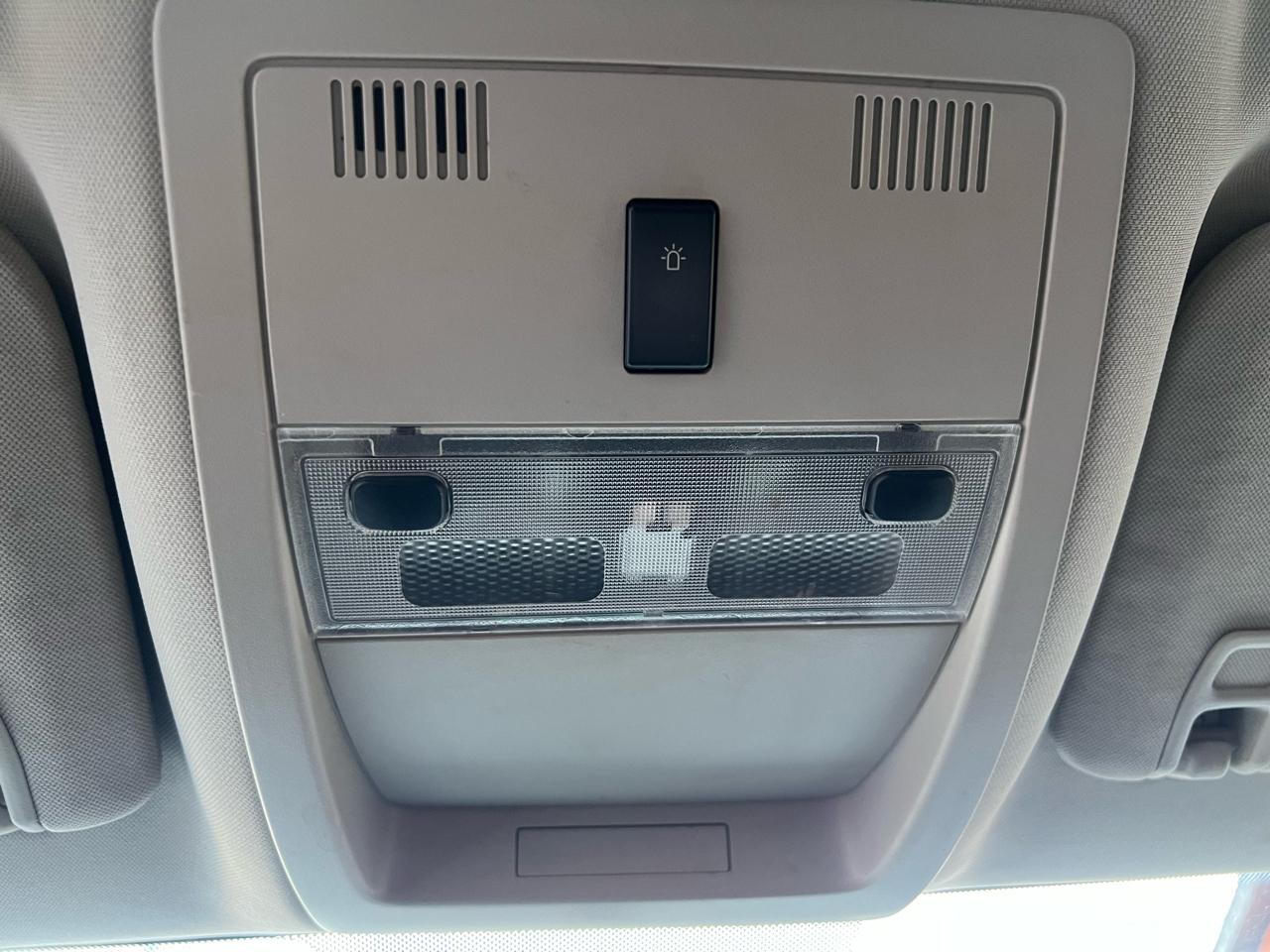 Chevrolet Silverado 2500HD Work Truck Crew Cab 4WD 2012