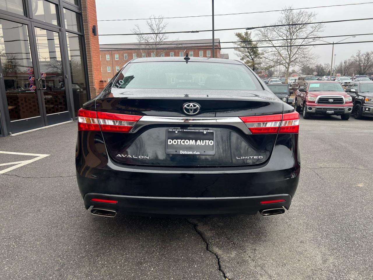 Toyota Avalon Limited 4D Sedan 2013