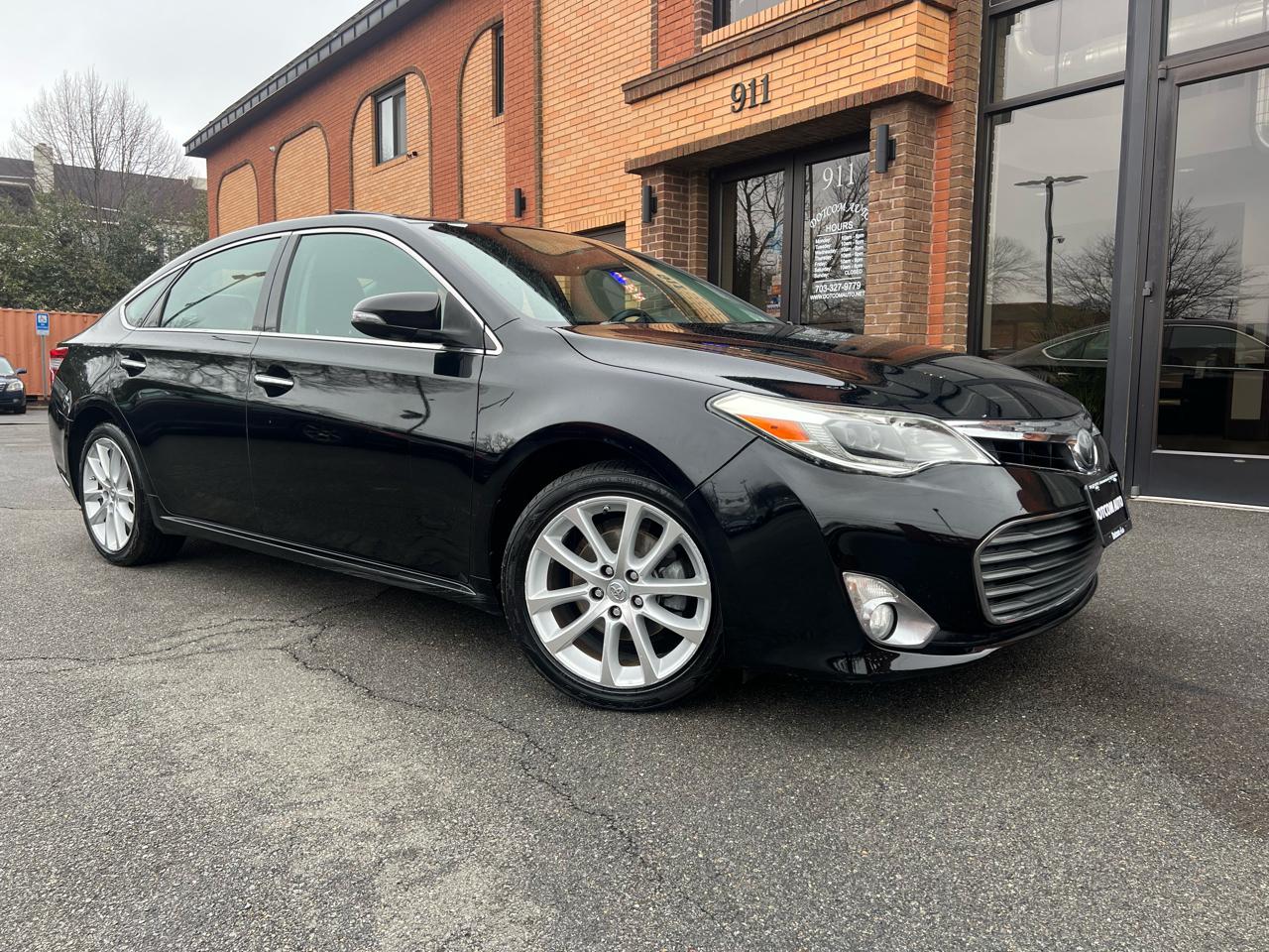 Toyota Avalon Limited 4D Sedan 2013