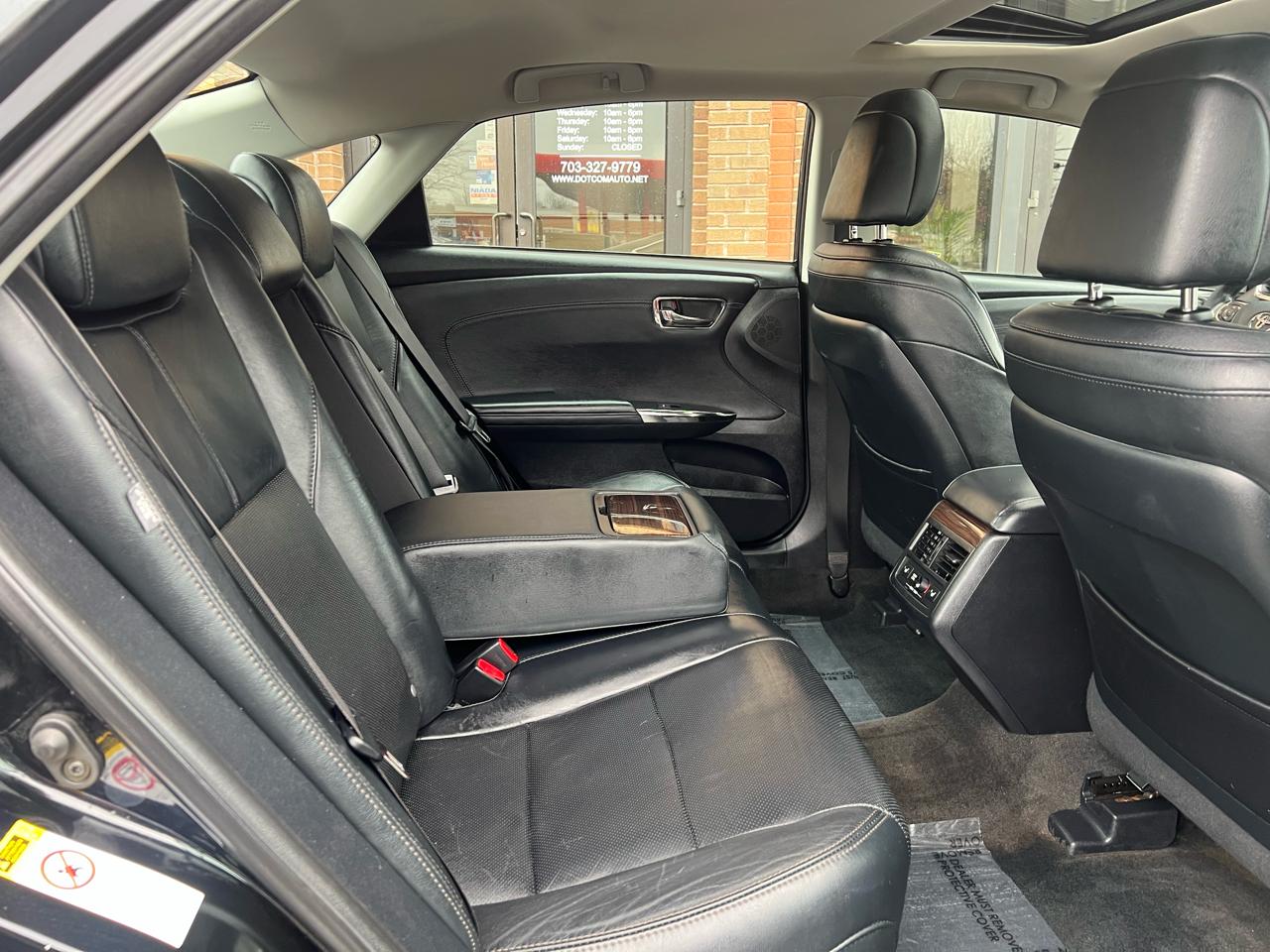 Toyota Avalon Limited 4D Sedan 2013