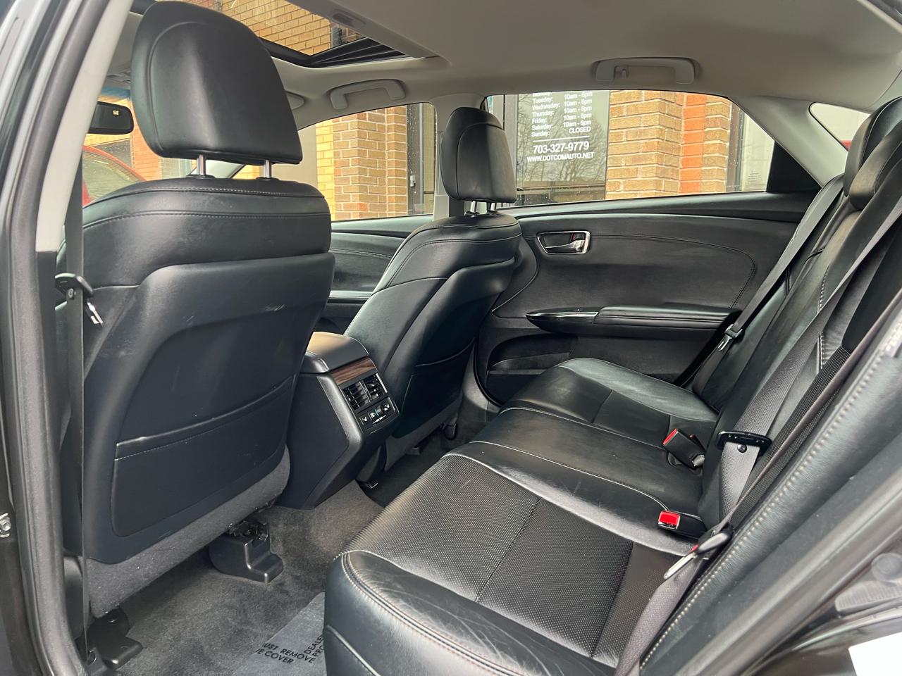 Toyota Avalon Limited 4D Sedan 2013