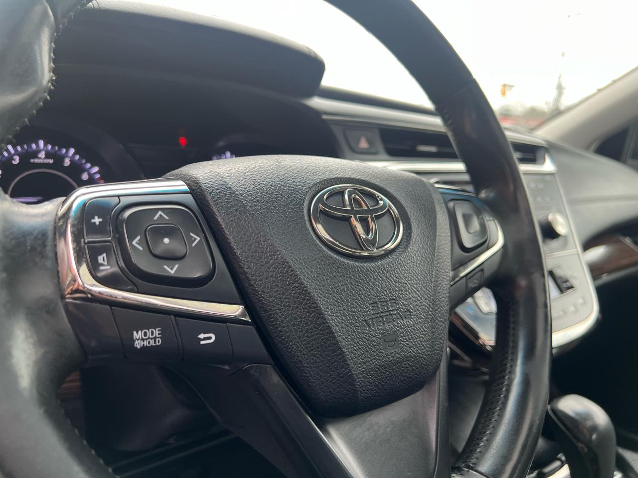 Toyota Avalon Limited 4D Sedan 2013