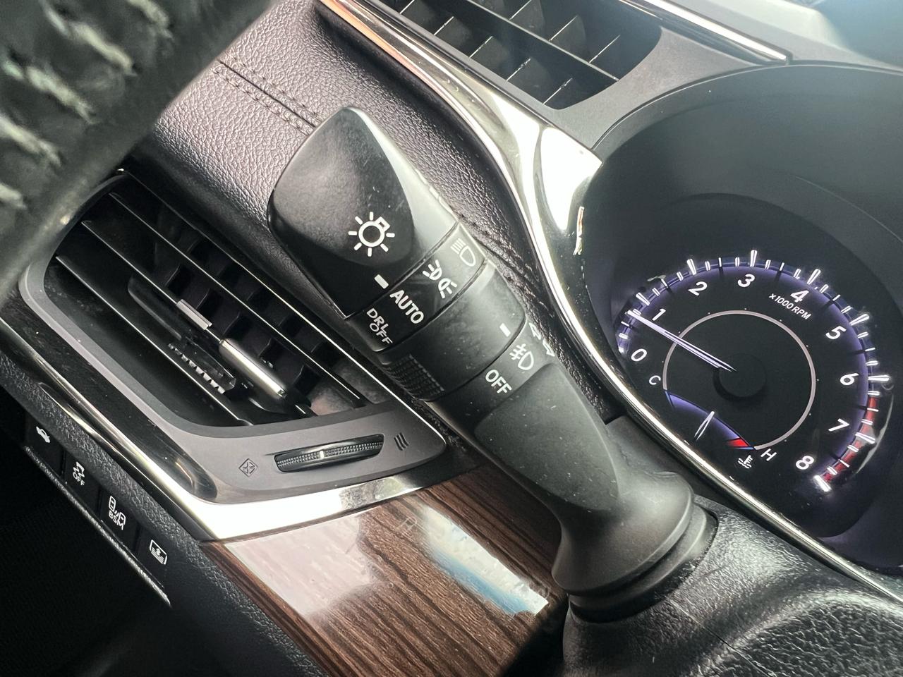 Toyota Avalon Limited 4D Sedan 2013