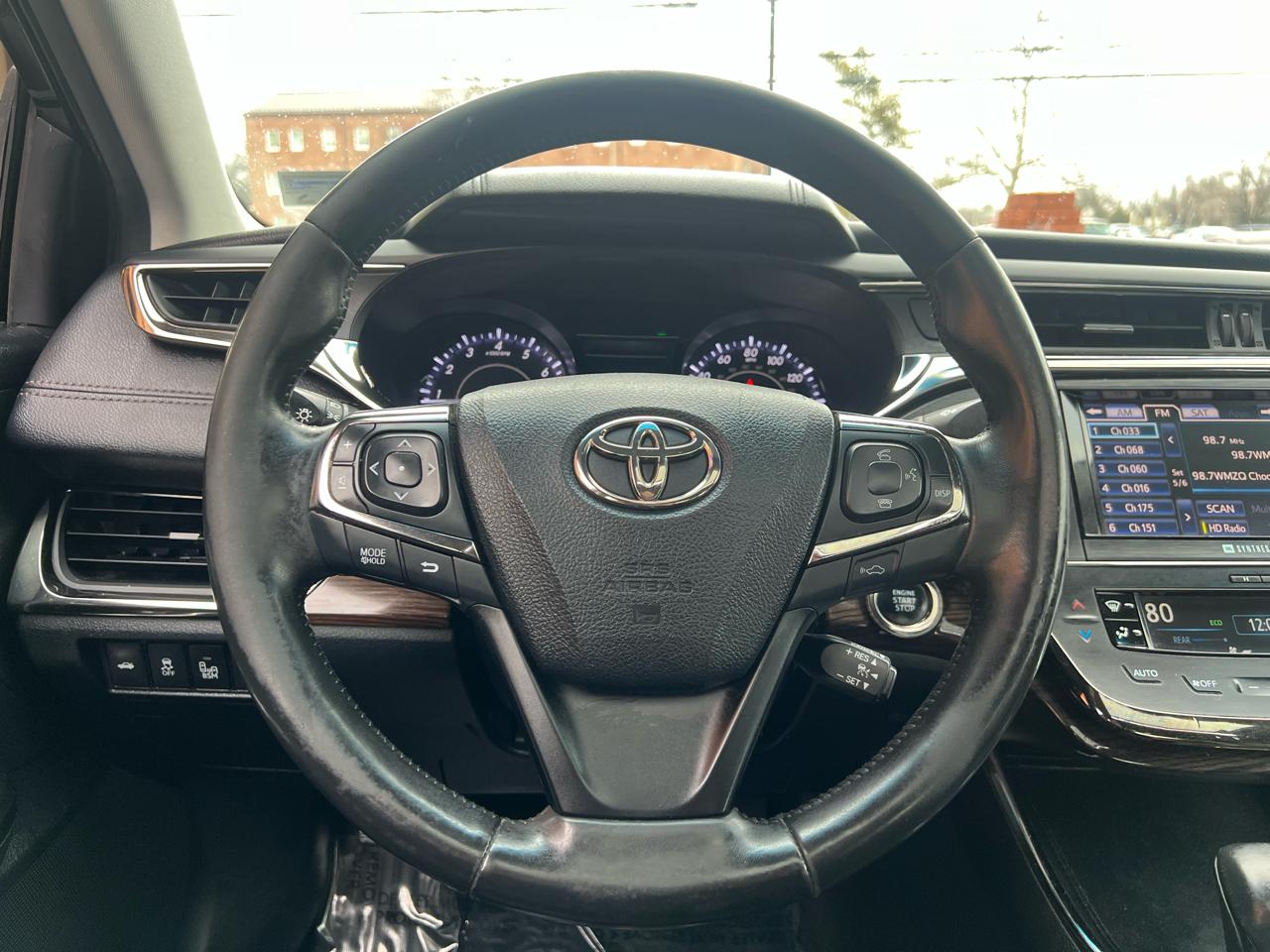 Toyota Avalon Limited 4D Sedan 2013