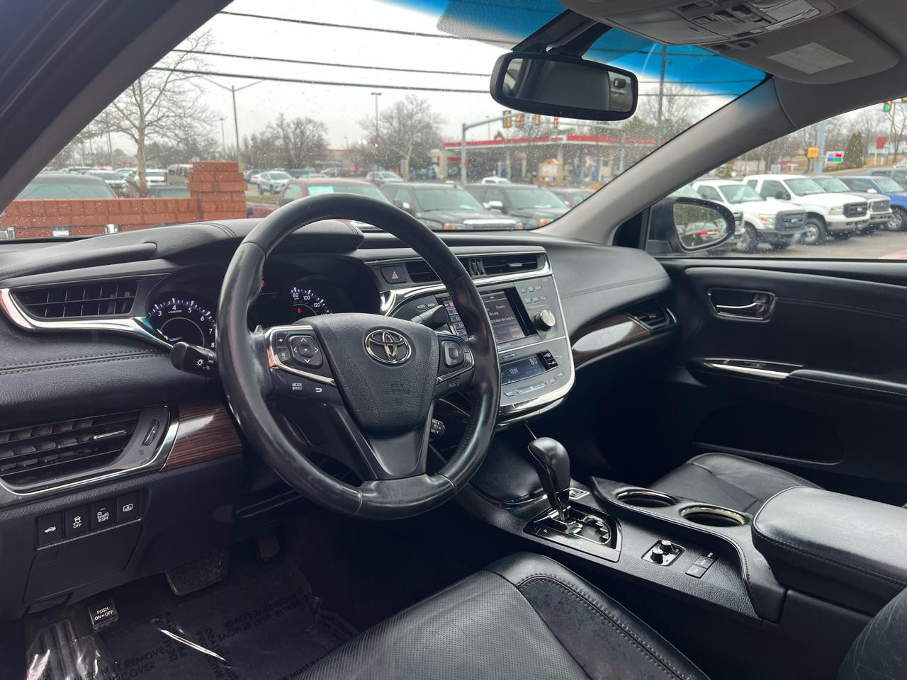 Toyota Avalon Limited 4D Sedan 2013