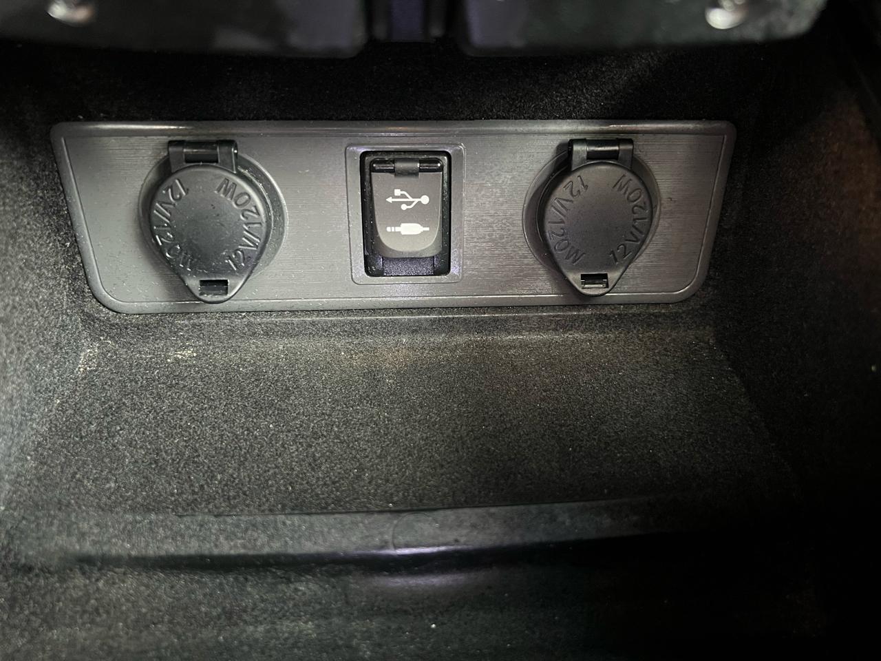 Toyota Avalon Limited 4D Sedan 2013