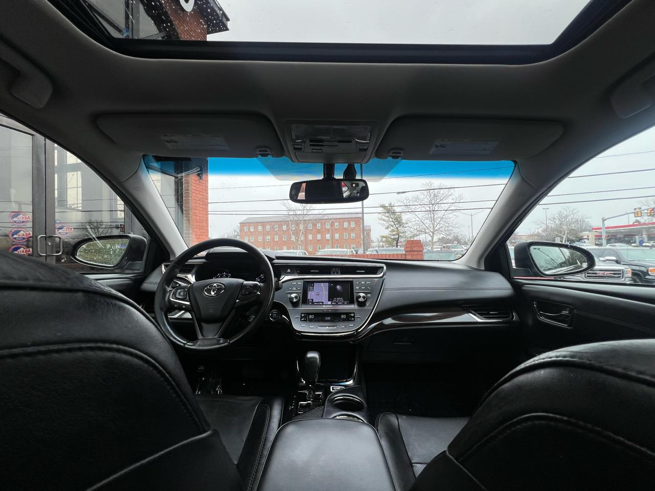 Toyota Avalon Limited 4D Sedan 2013