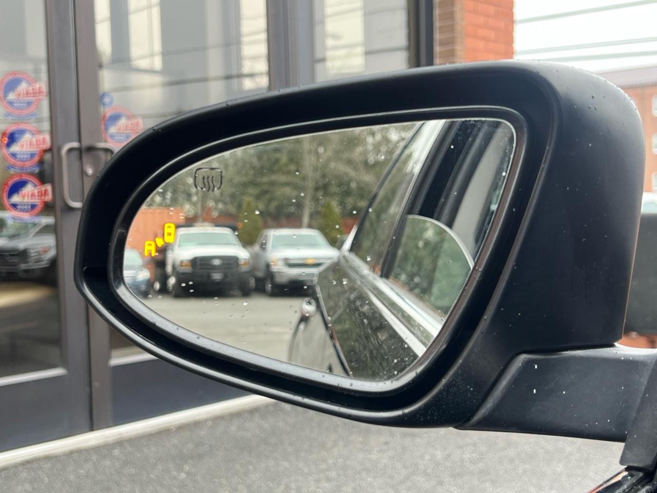 Toyota Avalon Limited 4D Sedan 2013