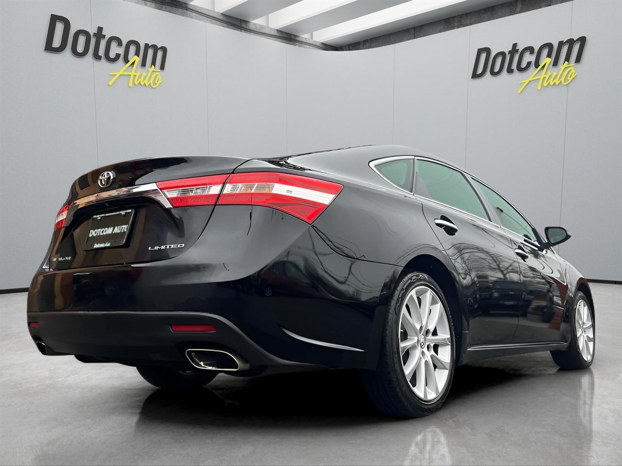 Toyota Avalon Limited 4D Sedan 2013