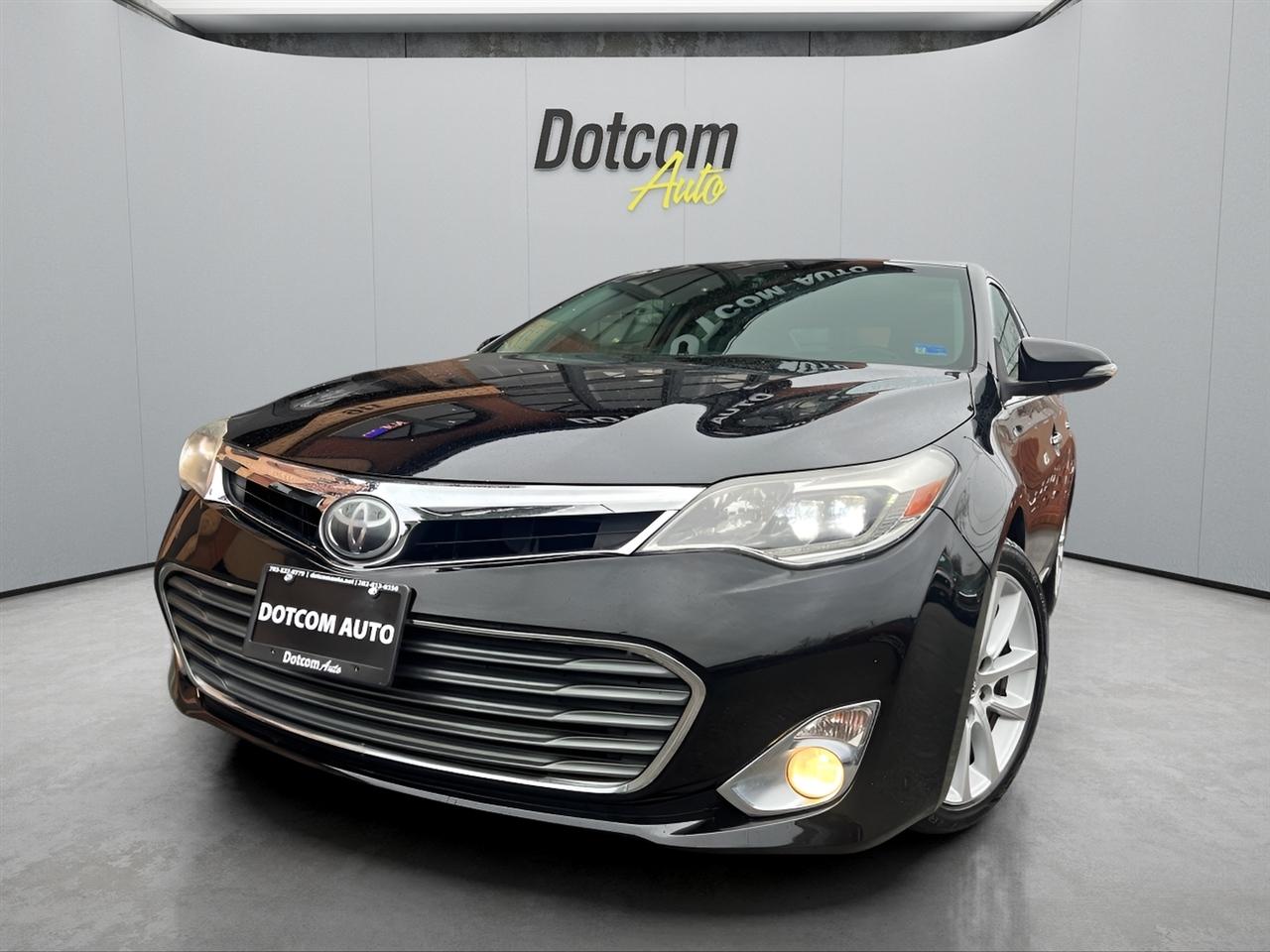 Toyota Avalon Limited 4D Sedan 2013
