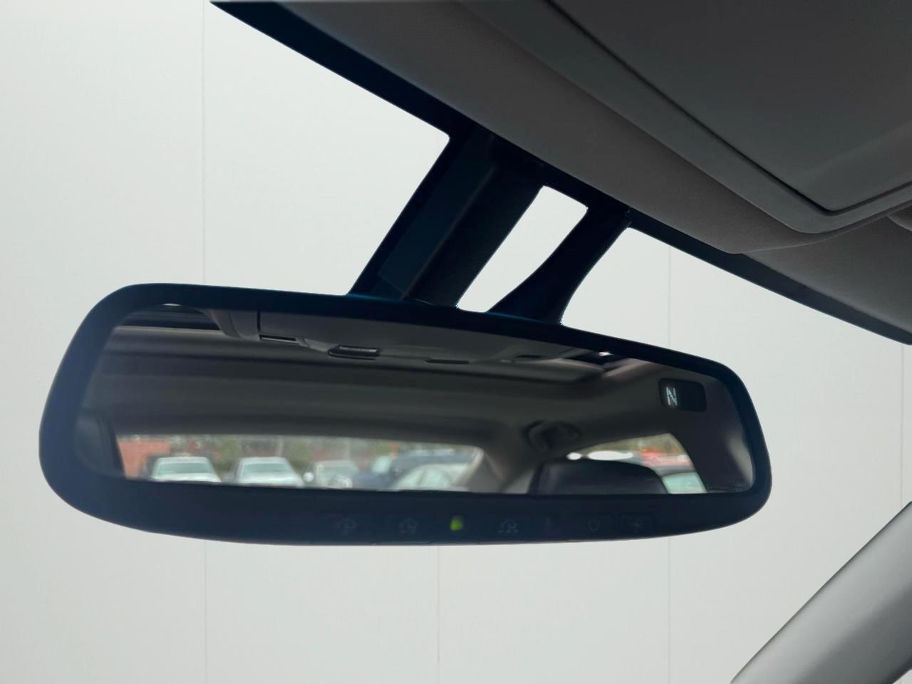 Toyota Avalon Limited 4D Sedan 2013