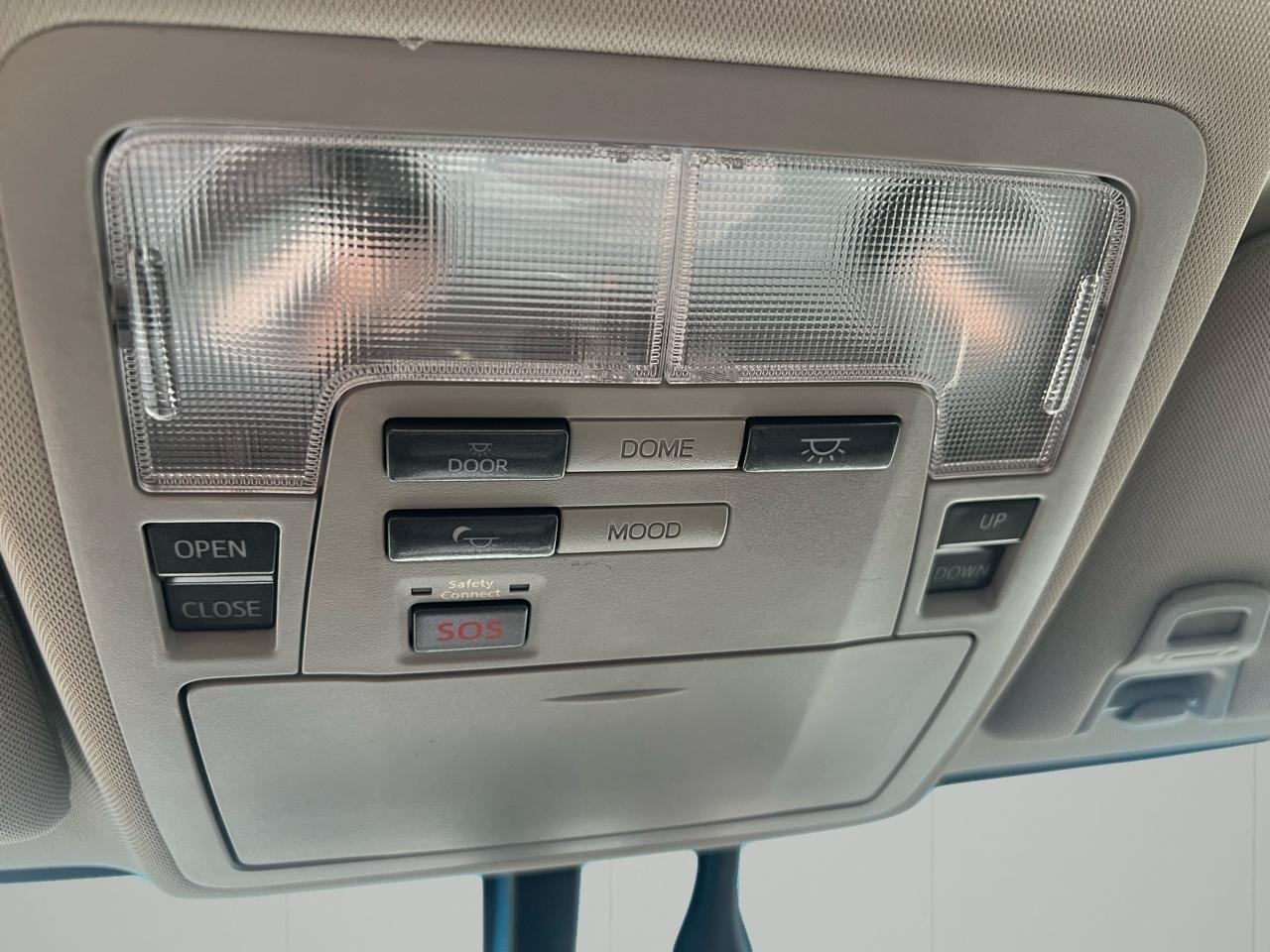 Toyota Avalon Limited 4D Sedan 2013