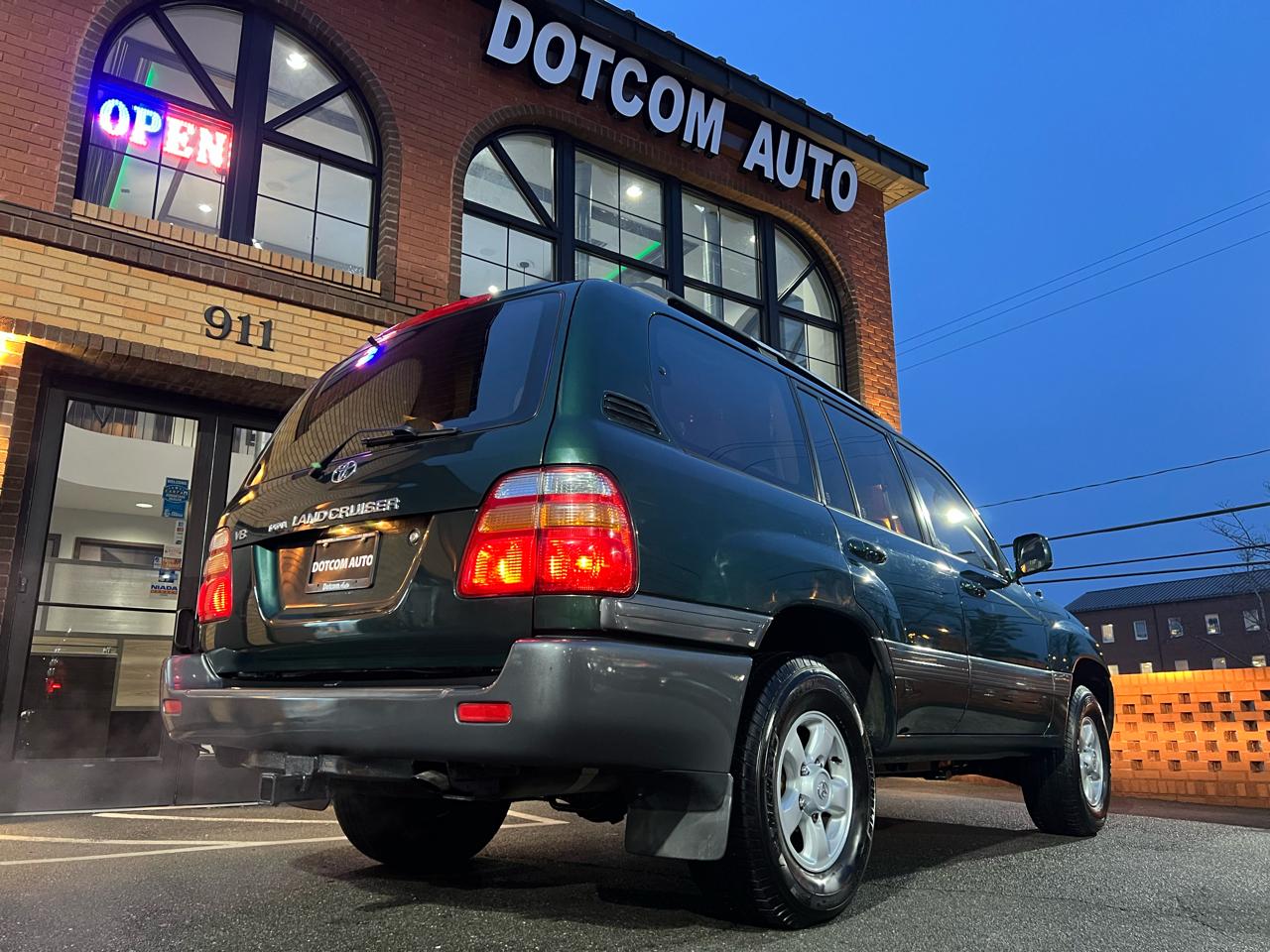 Toyota Land Cruiser 4WD 2000