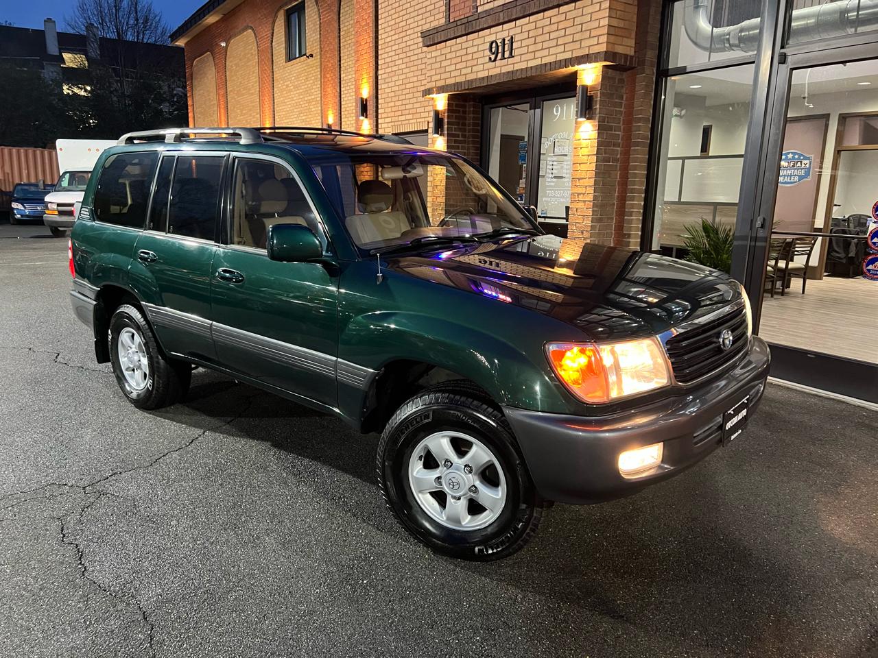 Toyota Land Cruiser 4WD 2000