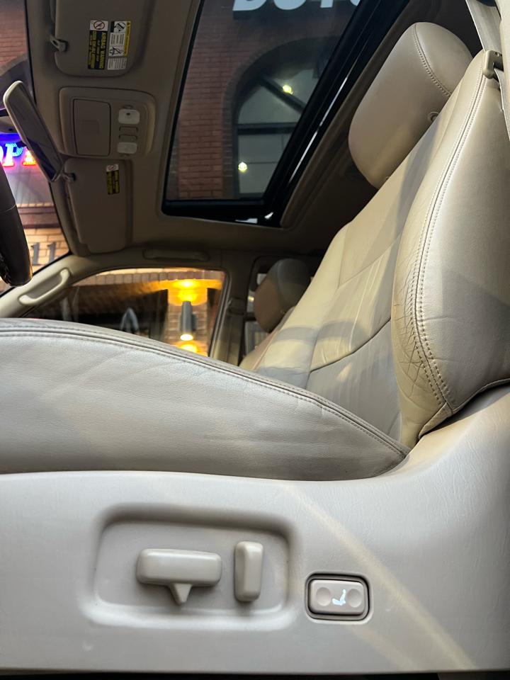 Toyota Land Cruiser 4WD 2000