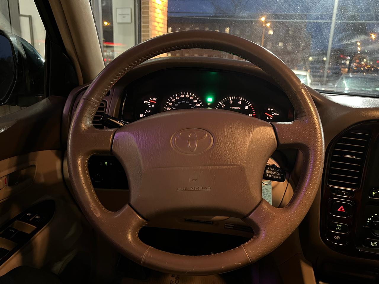 Toyota Land Cruiser 4WD 2000