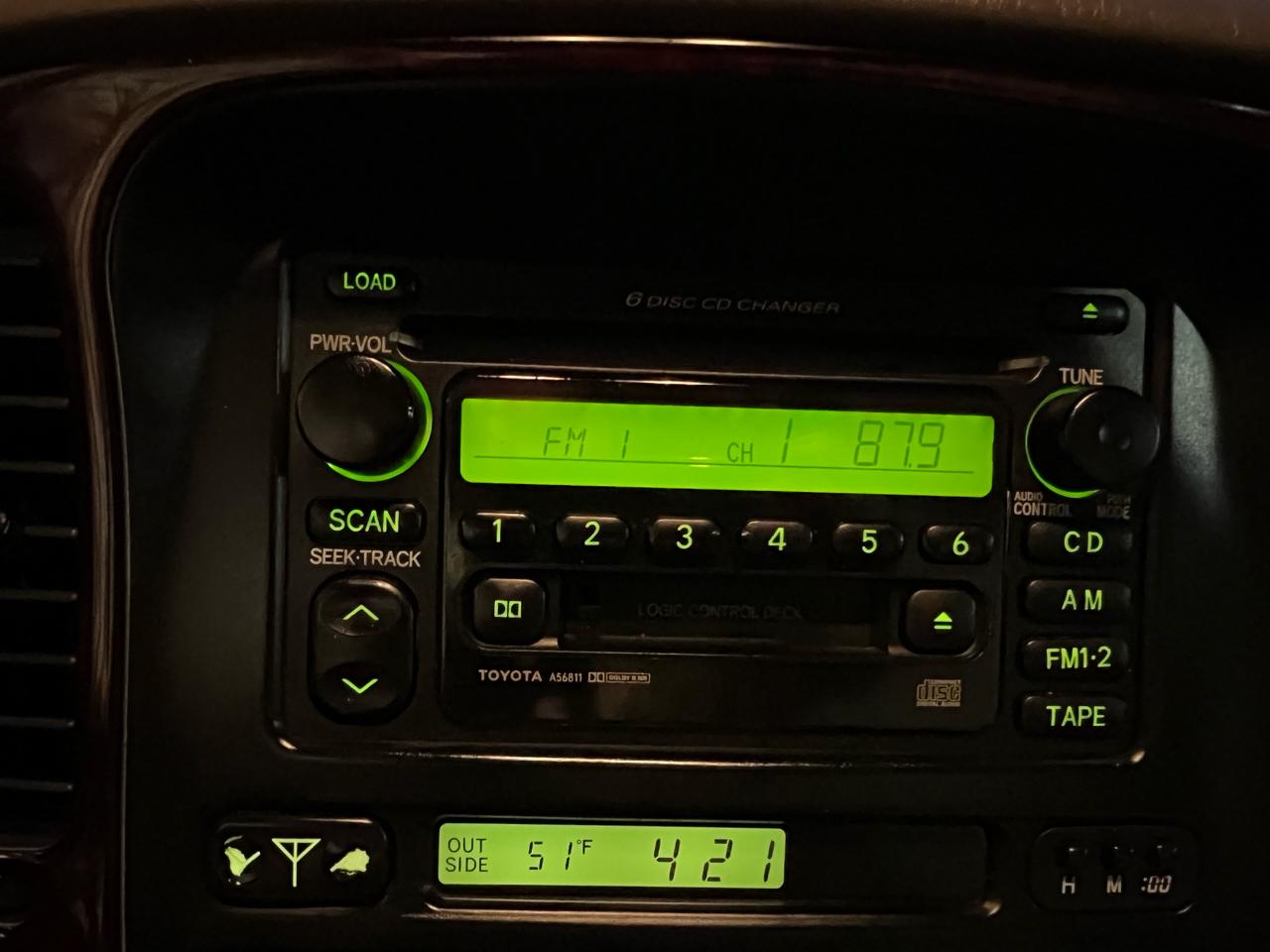 Toyota Land Cruiser 4WD 2000