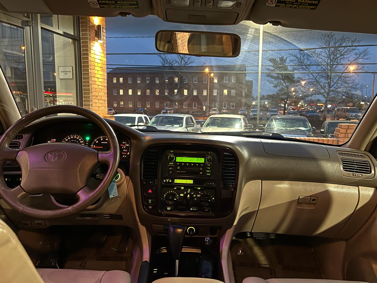 Toyota Land Cruiser 4WD 2000