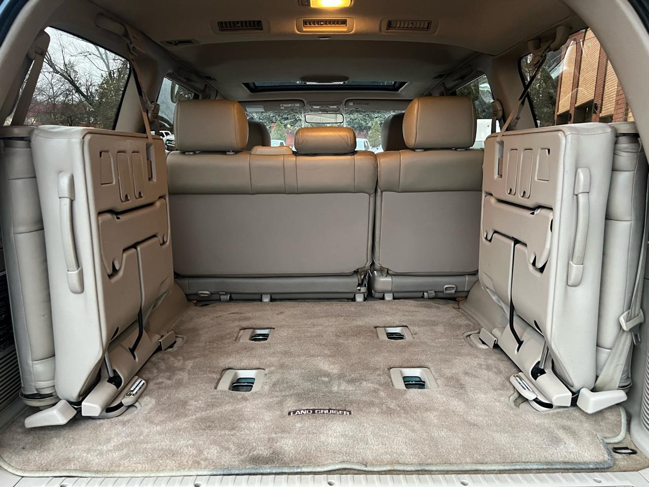 Toyota Land Cruiser 4WD 2000