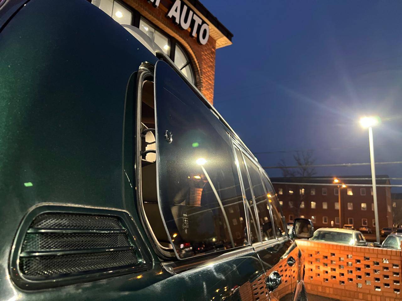 Toyota Land Cruiser 4WD 2000