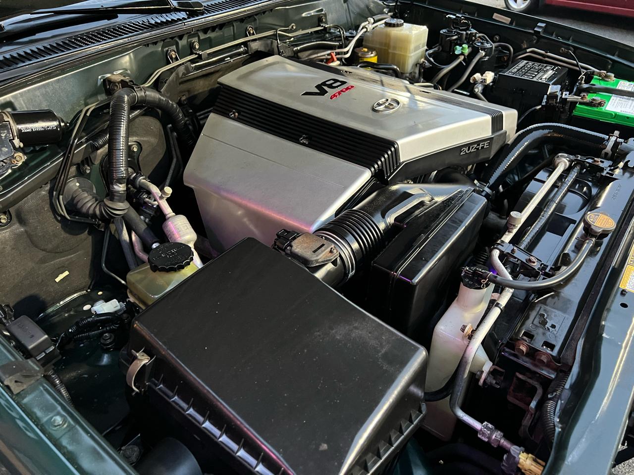 Toyota Land Cruiser 4WD 2000