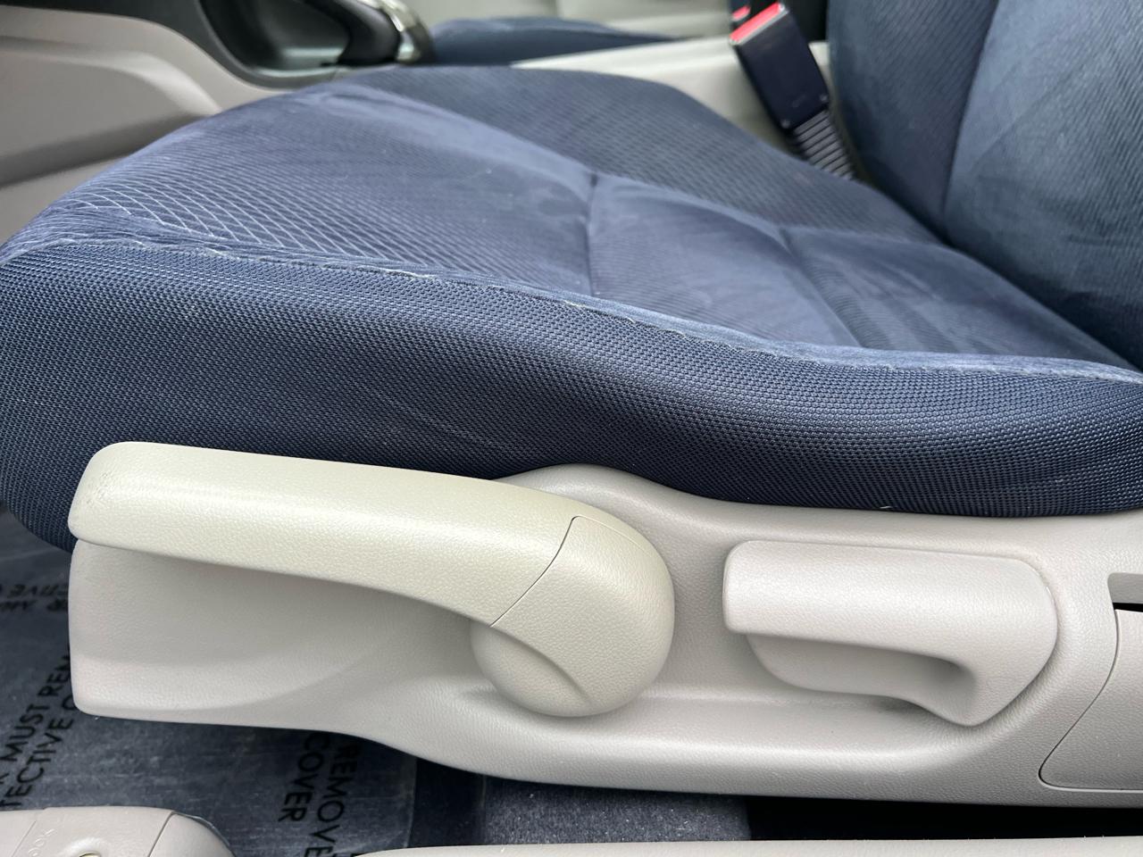 Honda Civic Hybrid CVT AT-PZEV 2010