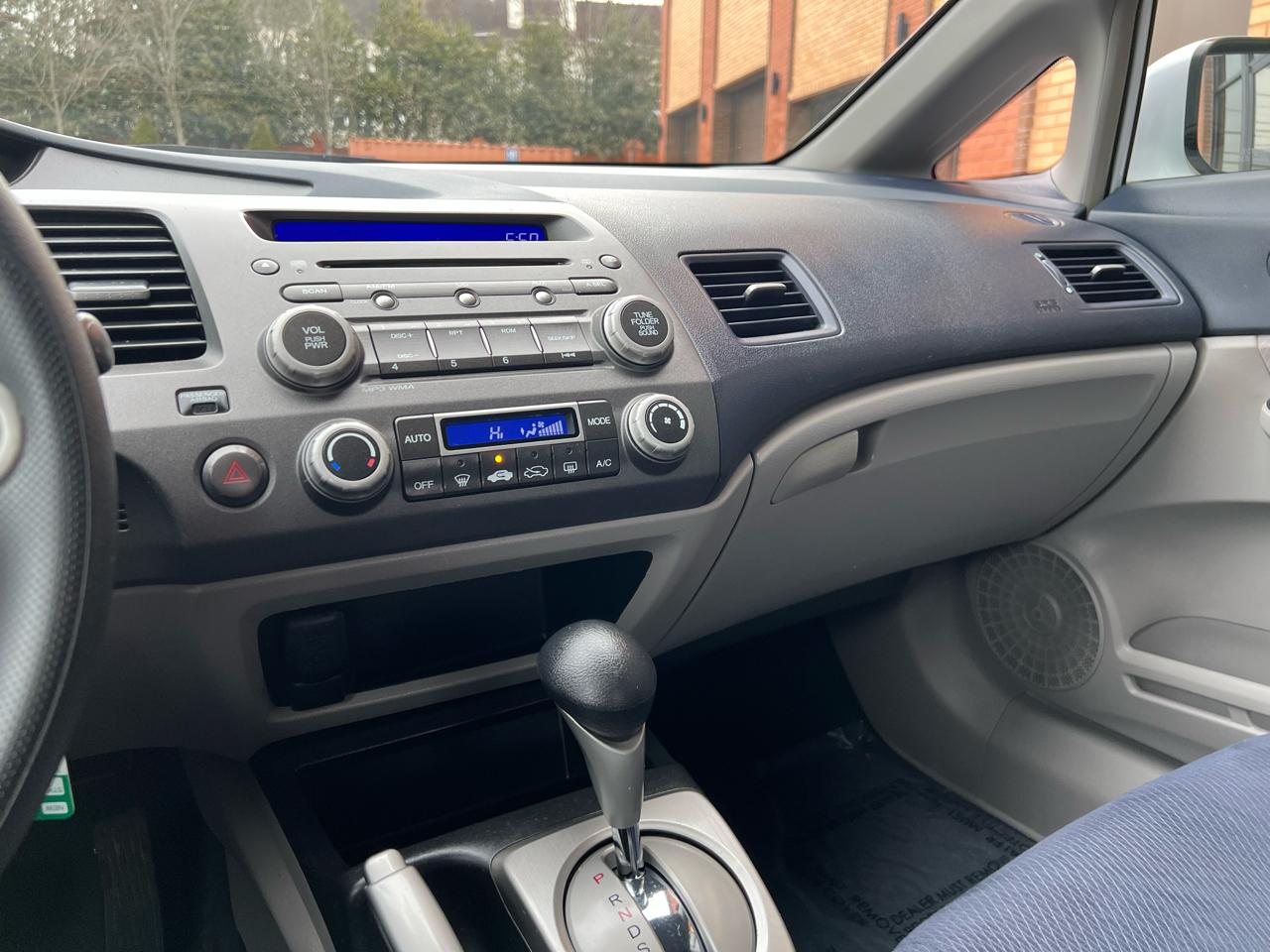 Honda Civic Hybrid CVT AT-PZEV 2010