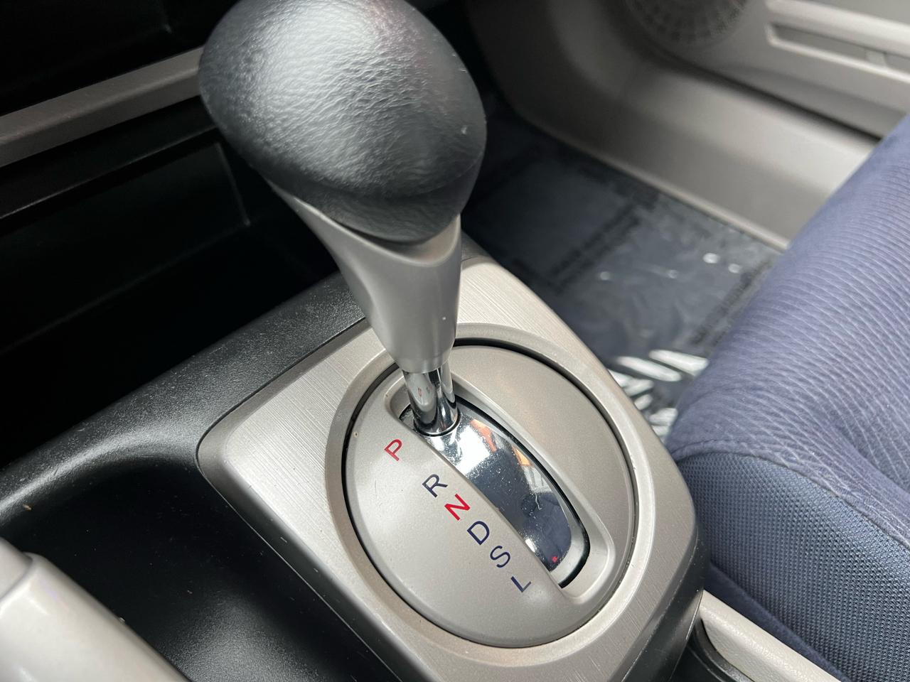 Honda Civic Hybrid CVT AT-PZEV 2010