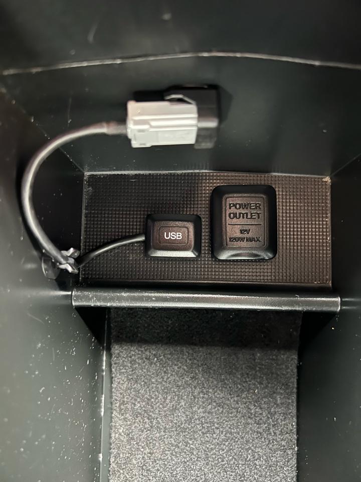 Honda Civic Hybrid CVT AT-PZEV 2010