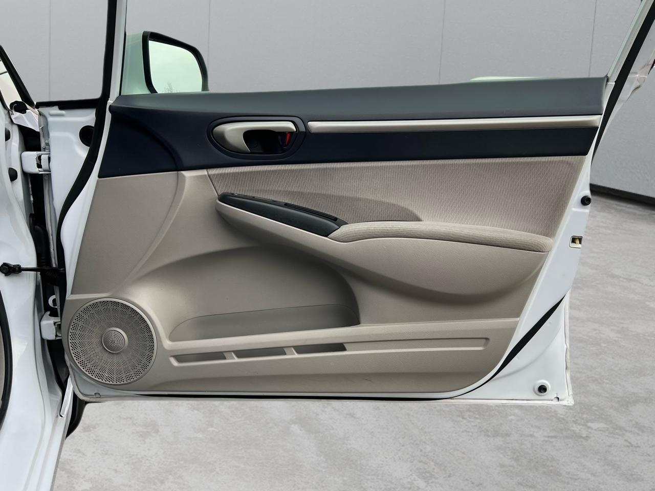 Honda Civic Hybrid CVT AT-PZEV 2010