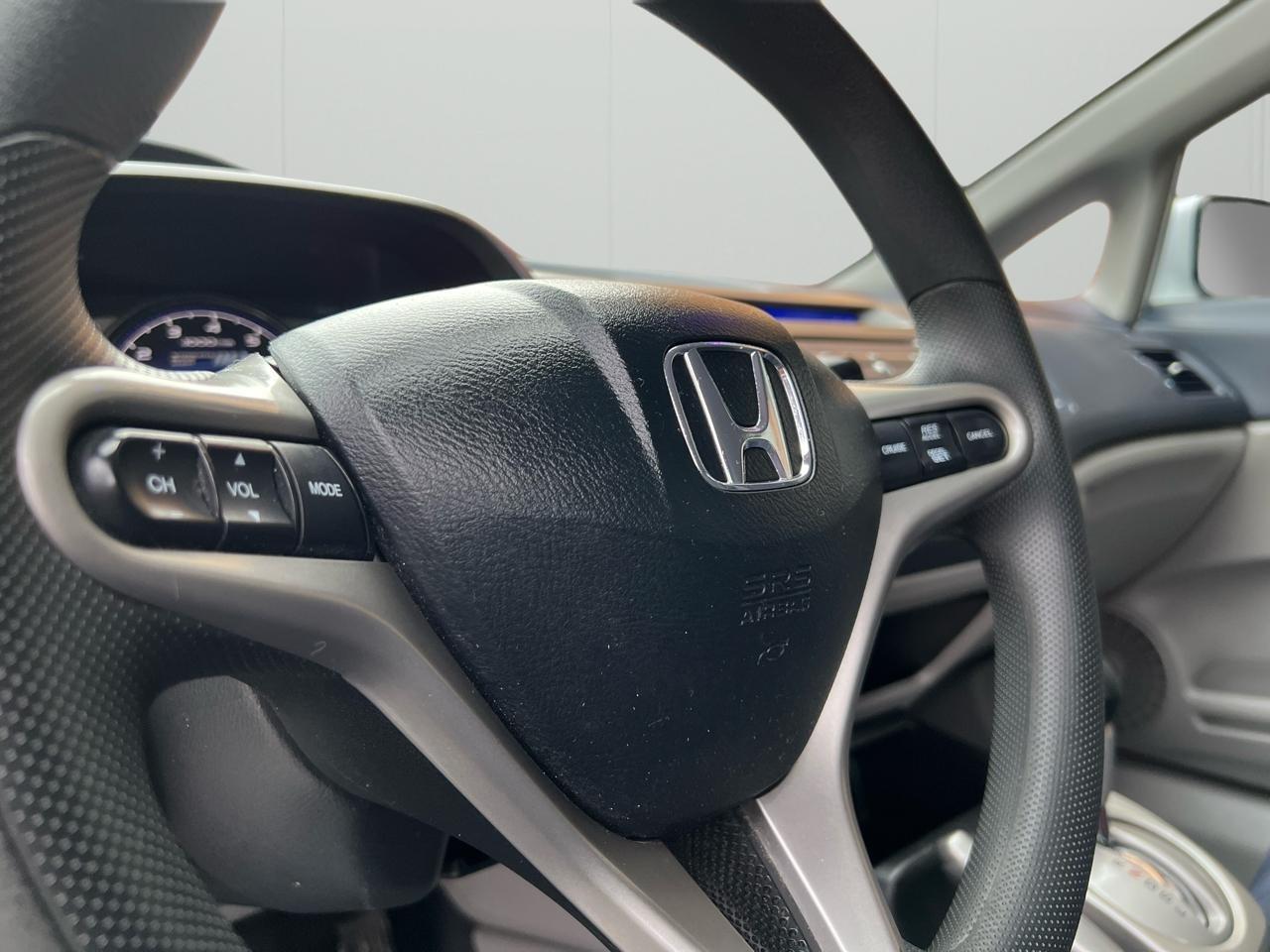 Honda Civic Hybrid CVT AT-PZEV 2010