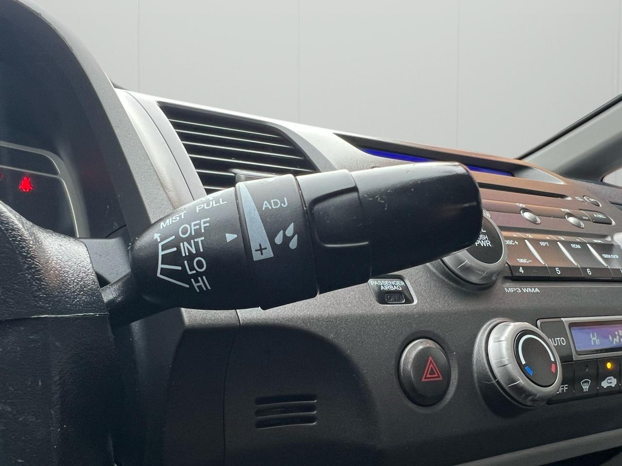 Honda Civic Hybrid CVT AT-PZEV 2010