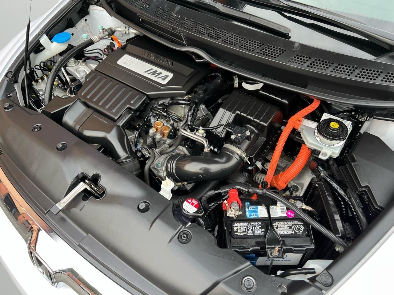 Honda Civic Hybrid CVT AT-PZEV 2010