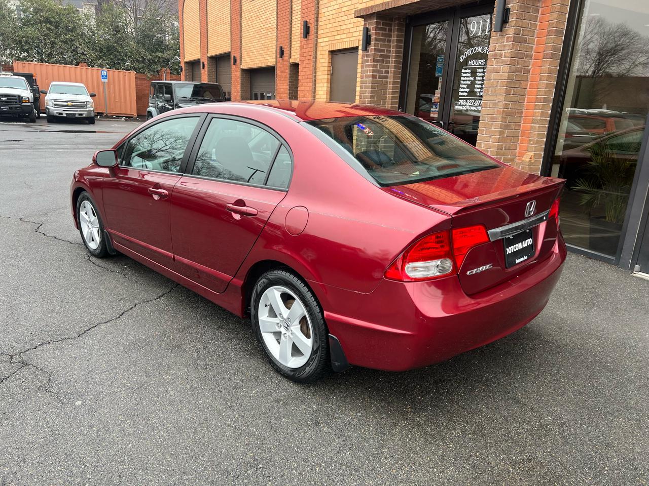 Honda Civic LX-S Sedan 5-Speed AT 2010