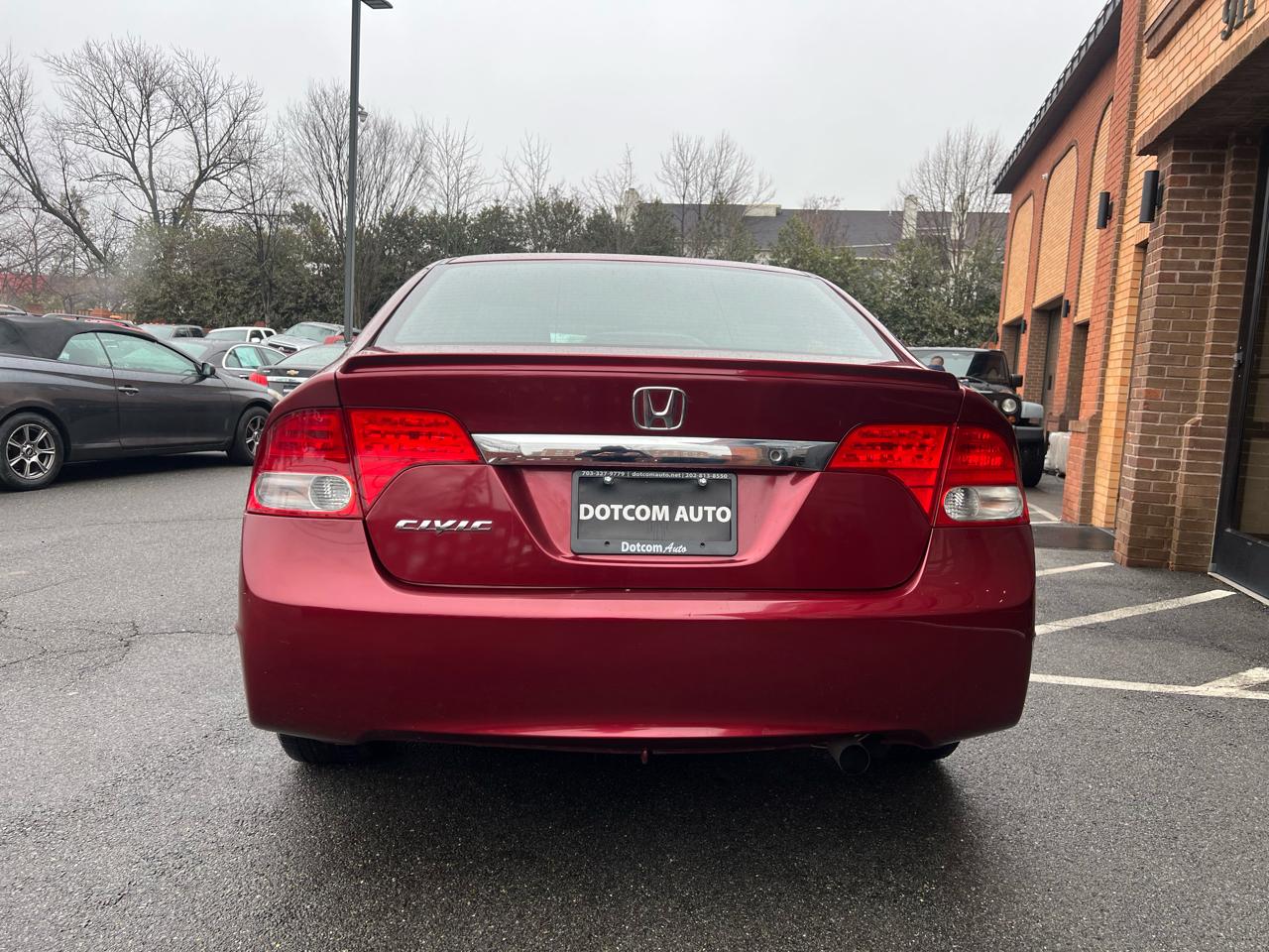 Honda Civic LX-S Sedan 5-Speed AT 2010