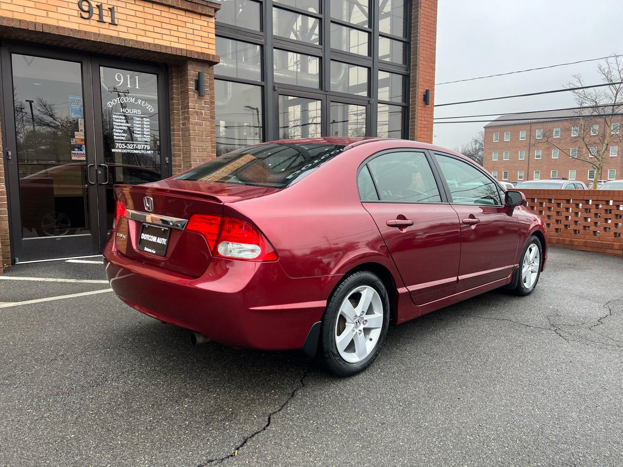 Honda Civic LX-S Sedan 5-Speed AT 2010