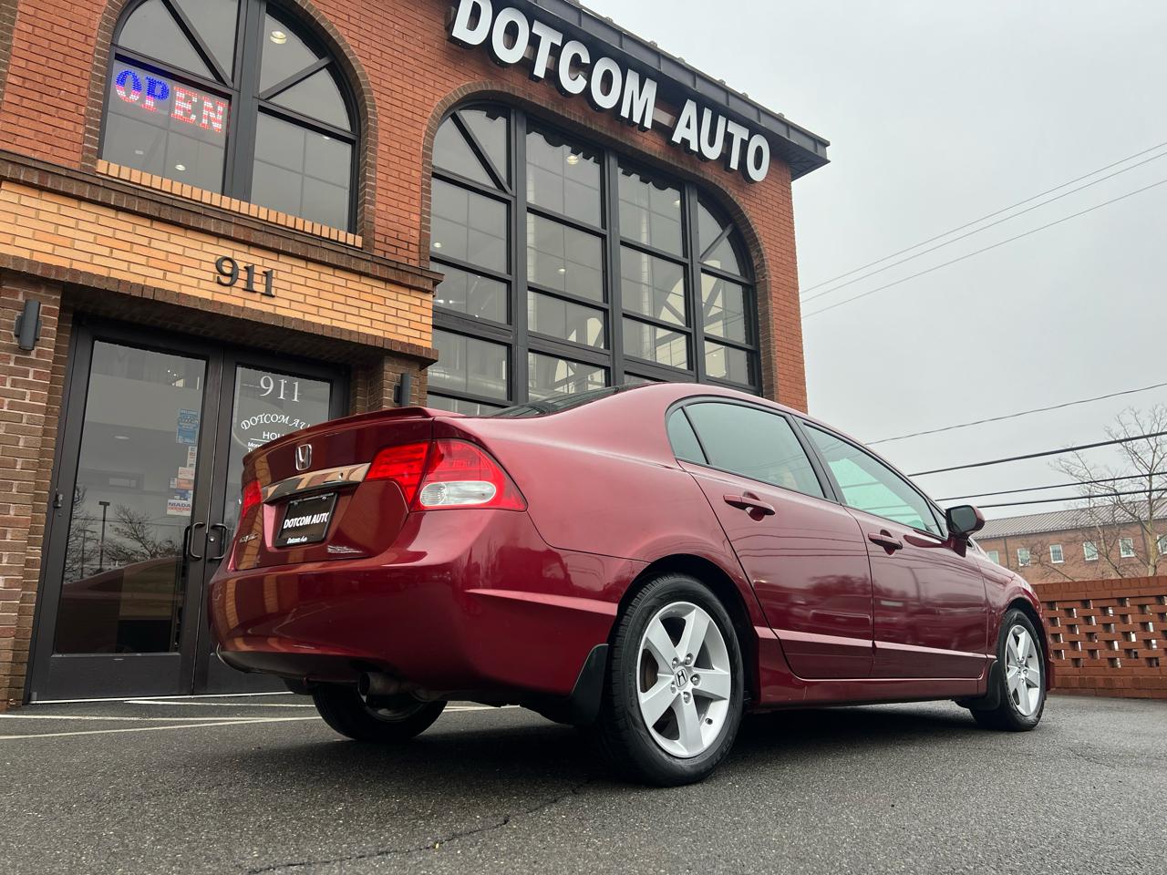 Honda Civic LX-S Sedan 5-Speed AT 2010