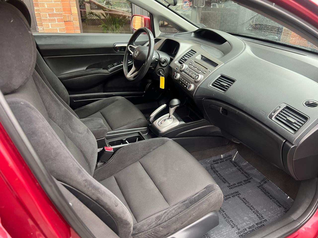 Honda Civic LX-S Sedan 5-Speed AT 2010