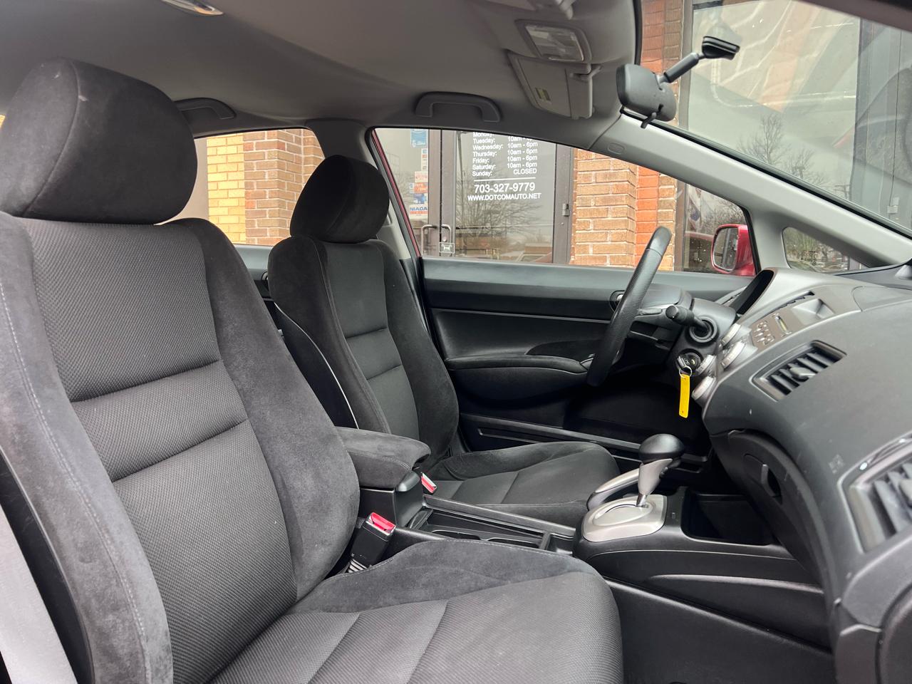 Honda Civic LX-S Sedan 5-Speed AT 2010