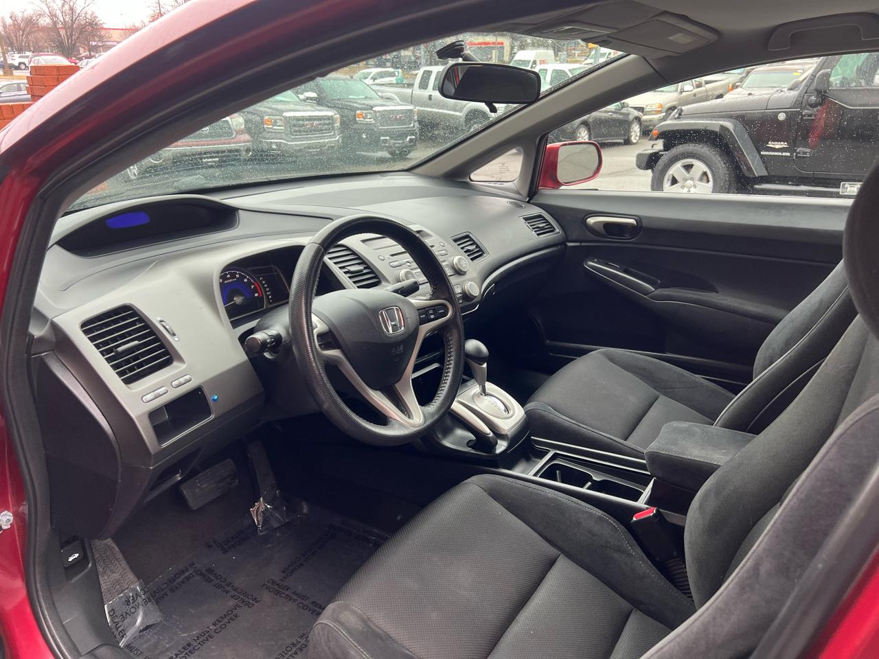 Honda Civic LX-S Sedan 5-Speed AT 2010