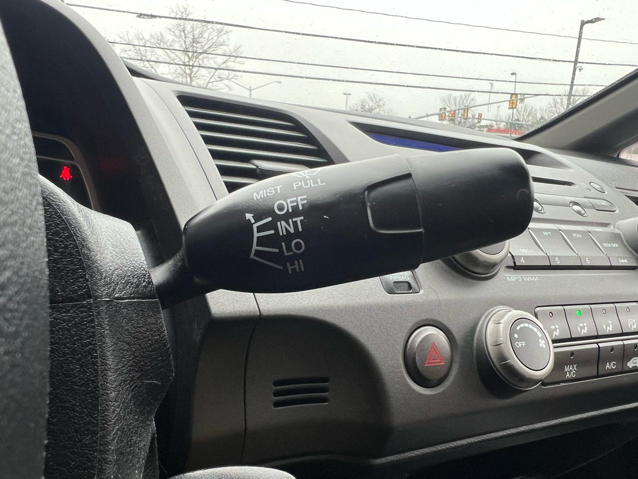 Honda Civic LX-S Sedan 5-Speed AT 2010