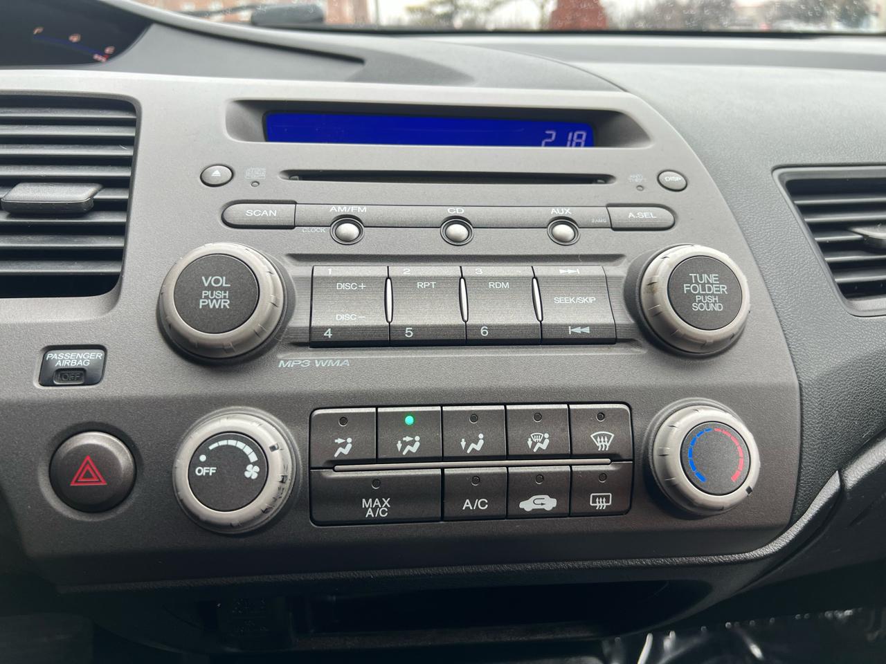 Honda Civic LX-S Sedan 5-Speed AT 2010