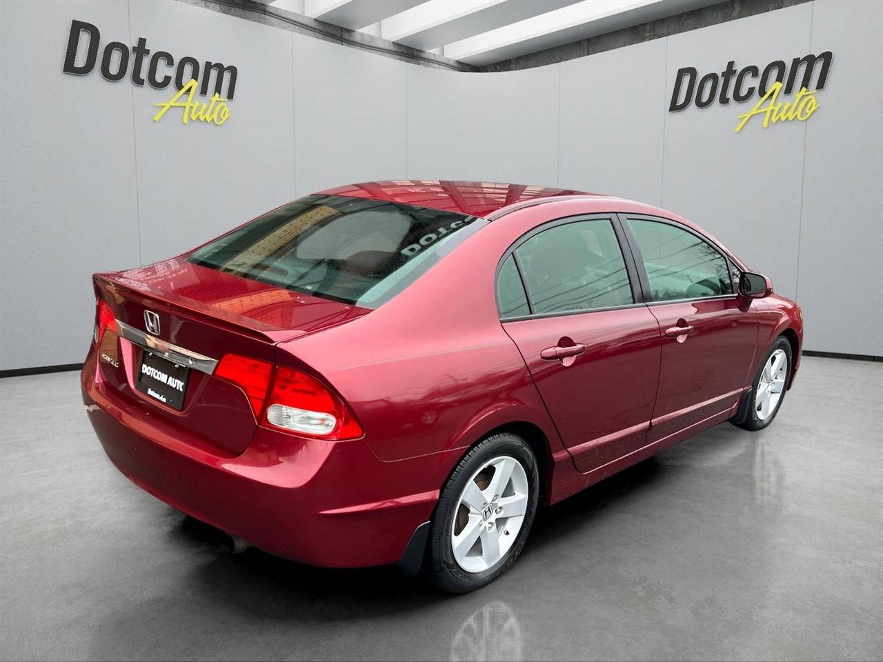 Honda Civic LX-S Sedan 5-Speed AT 2010
