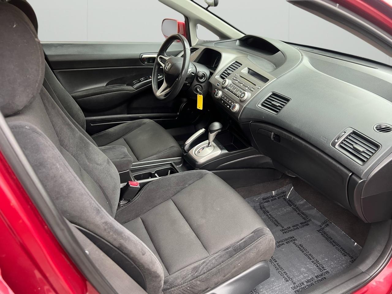 Honda Civic LX-S Sedan 5-Speed AT 2010